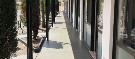 Jackie Howe Motel Exterior