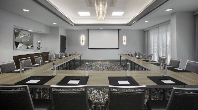 <b>Courtyard Miami Aventura Mall Meeting</b>. Images powered by <a href="https://www.leonardoworldwide.com/" title="Leonardo Worldwide" target="_blank">Leonardo</a>.