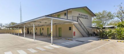 Blackwater Central Motel Exterior