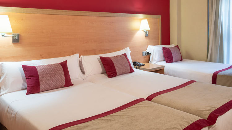 Hotel Real Lleida Room