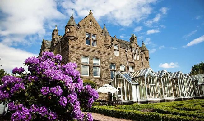 The Landmark Hotel & Spa Exterior