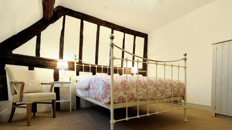Lion & Pheasant Hotel Room