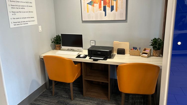 Holiday Inn Express Other