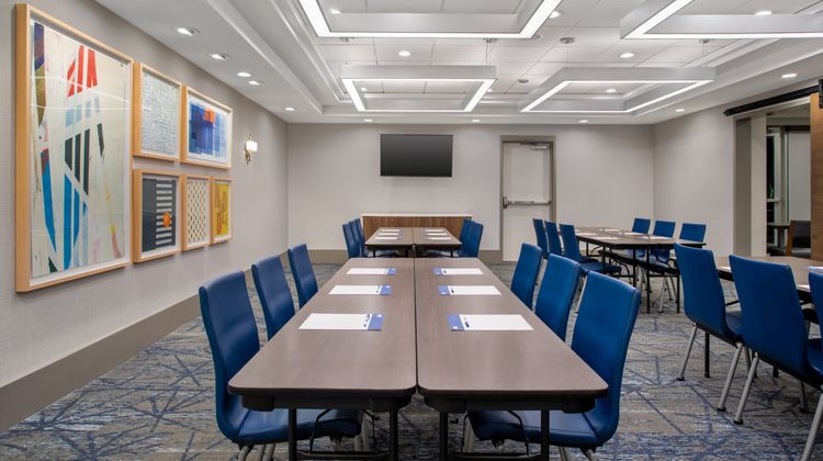 Holiday Inn Express & Suites Terre Haute Meeting