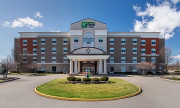 Holiday Inn Express & Suites Terre Haute