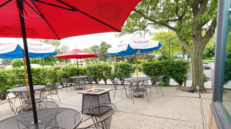 Holiday Inn Hotel & Suites Restaurant