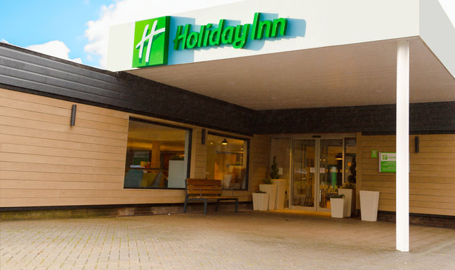 Holiday Inn Newport Exterior