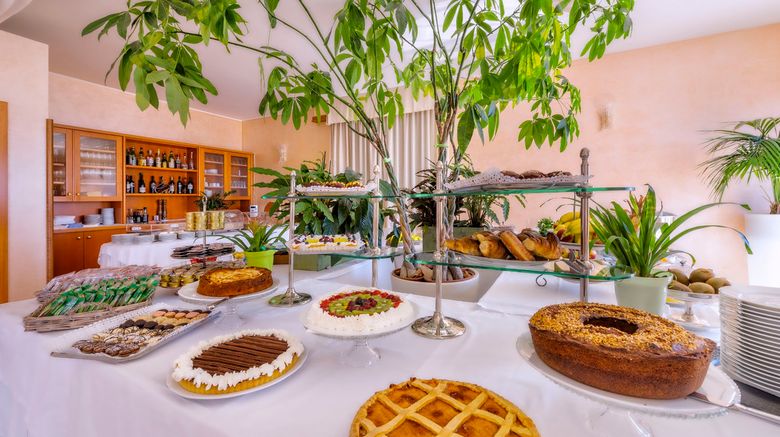 <b>Astura Palace Hotel Restaurant</b>. Images powered by <a href="https://www.leonardoworldwide.com/" title="Leonardo Worldwide" target="_blank">Leonardo</a>.