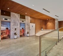 Holiday Inn Express Lobby