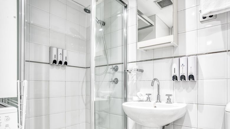 <b>Park Regis Concierge Apartments Room</b>. Images powered by <a href="https://www.leonardoworldwide.com/" title="Leonardo Worldwide" target="_blank">Leonardo</a>.