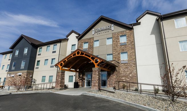 Staybridge Suites Dawson Creek Exterior