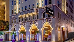 Hotel Adagio, Autograph Collection
