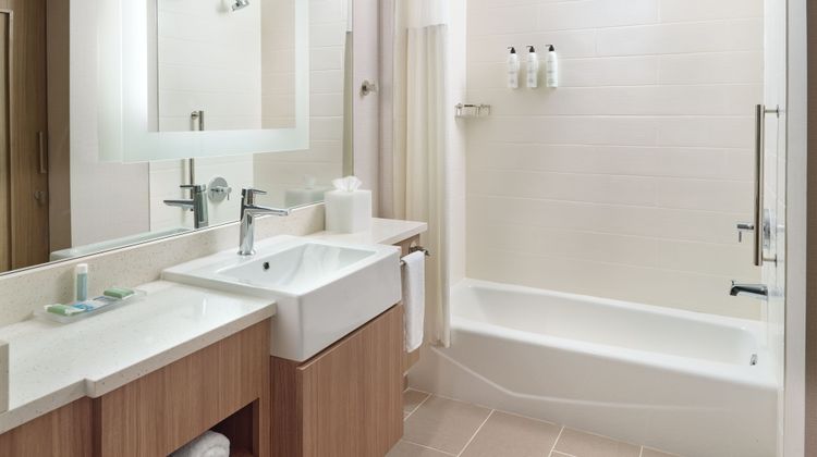SpringHill Suites Arlington TN Room