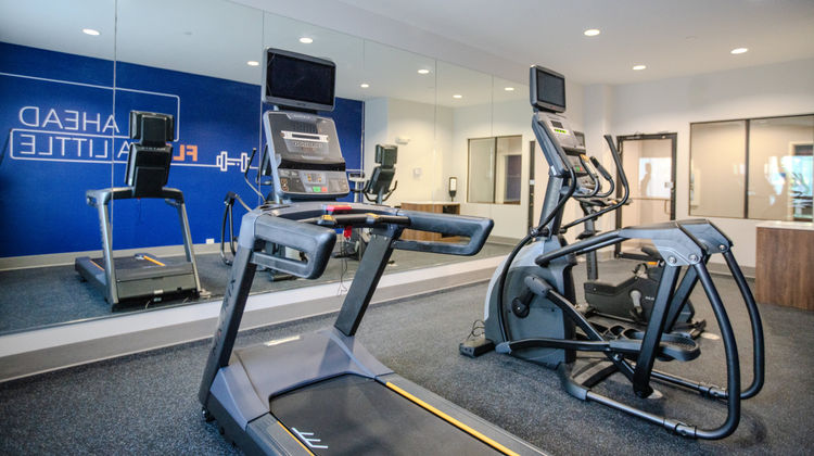 Holiday Inn Express Cleveland Health Club