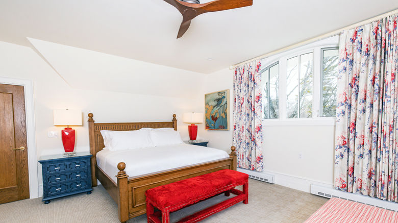 <b>The Inn at Stonecliffe Room</b>. Images powered by <a href="https://www.leonardoworldwide.com/" title="Leonardo Worldwide" target="_blank">Leonardo</a>.