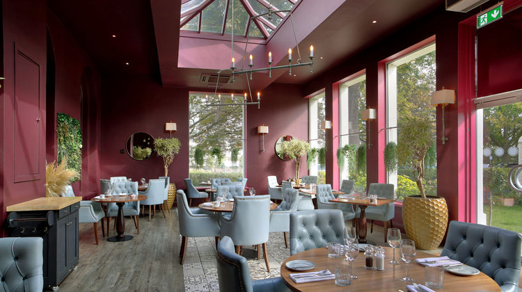 Queen's Hotel Cheltenham Restaurant