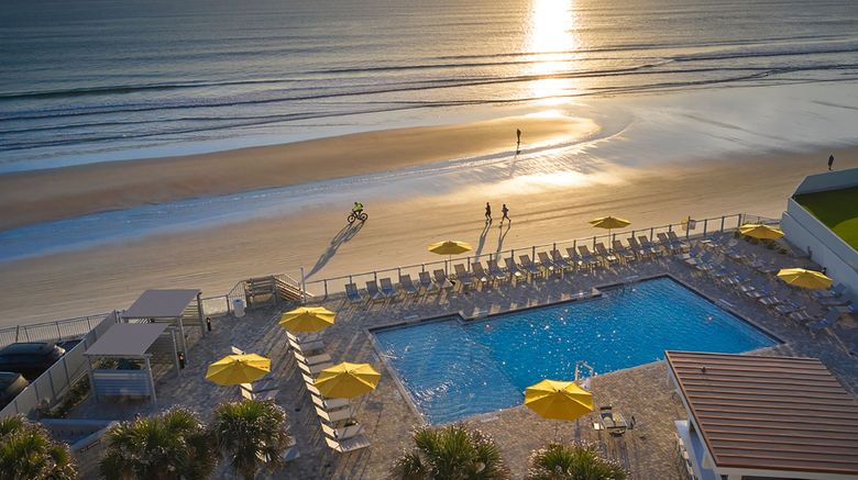 <b>Delta Hotels Daytona Beach Oceanfront Pool</b>. Images powered by <a href="https://www.leonardoworldwide.com/" title="Leonardo Worldwide" target="_blank">Leonardo</a>.