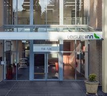 Leisure Inn Spires Exterior