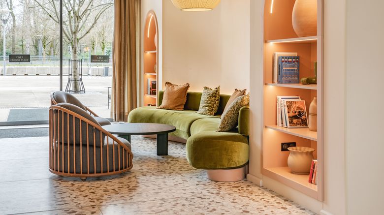 <b>Crowne Plaza Lyon Cite Internationale Exterior</b>. Images powered by <a href="https://www.leonardoworldwide.com/" title="Leonardo Worldwide" target="_blank">Leonardo</a>.