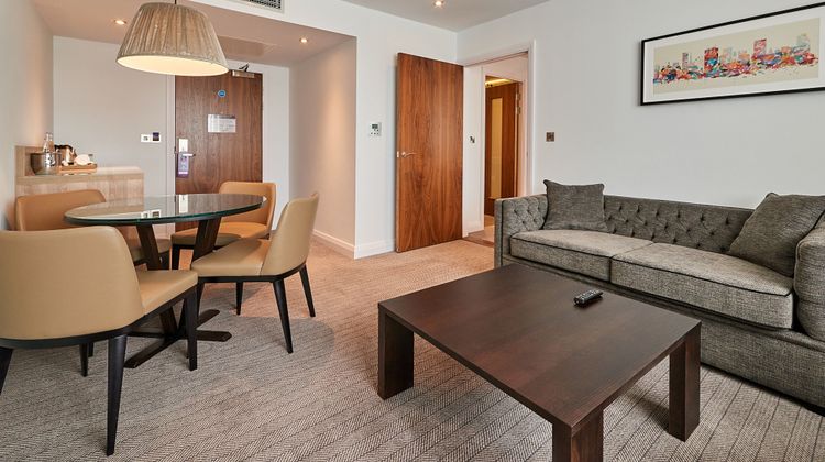 Park Regis Birmingham Suite