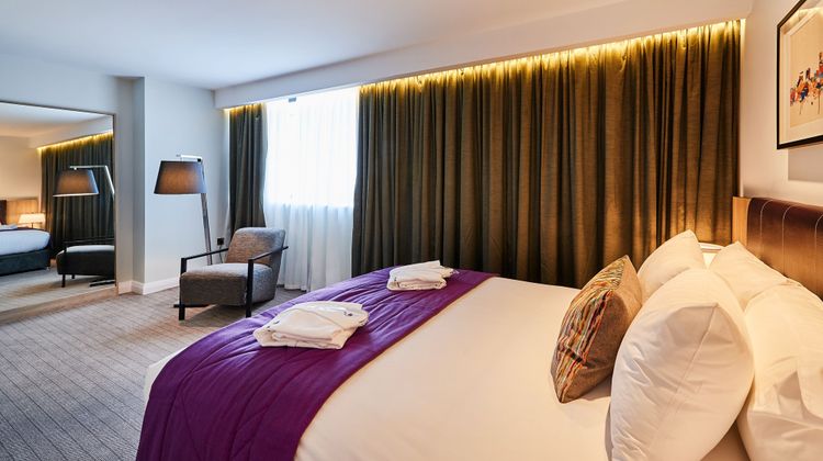 Park Regis Birmingham Room