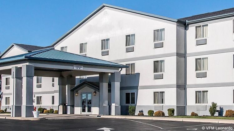 Holiday Inn Express Bluffton Exterior