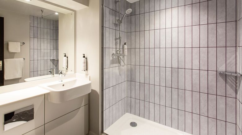 <b>Premier Inn Preston South (Craven Drive) Room</b>. Images powered by <a href="https://www.leonardoworldwide.com/" title="Leonardo Worldwide" target="_blank">Leonardo</a>.