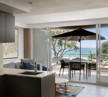 Netanya Noosa Hotel Room