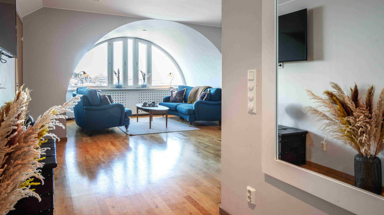 Dockyard Hotel Suite