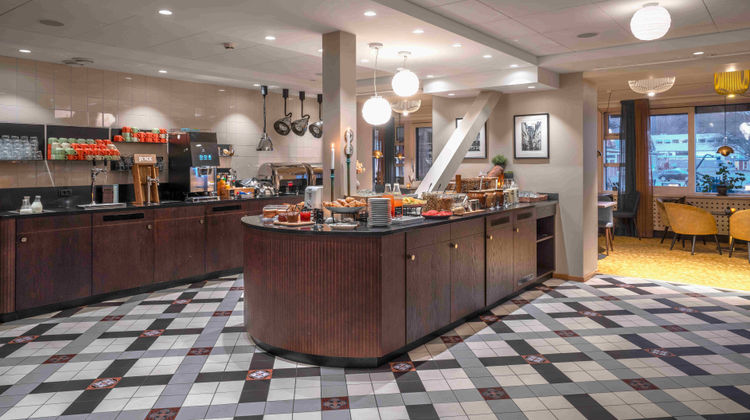 Dockyard Hotel Restaurant