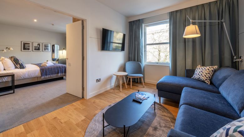 <b>Apex City of Edinburgh Hotel Room</b>. Images powered by <a href="https://www.leonardoworldwide.com/" title="Leonardo Worldwide" target="_blank">Leonardo</a>.
