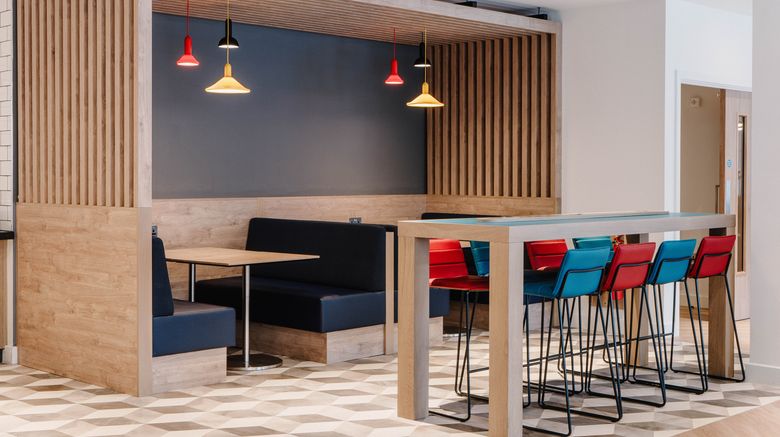 <b>Holiday Inn Express Liverpool-Central Restaurant</b>. Images powered by <a href="https://www.leonardoworldwide.com/" title="Leonardo Worldwide" target="_blank">Leonardo</a>.