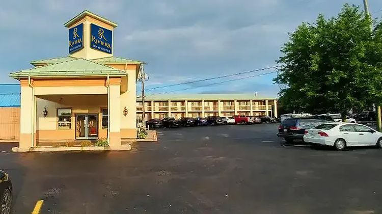 Riviera Inn & Suites Exterior