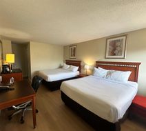 Riviera Inn & Suites Room