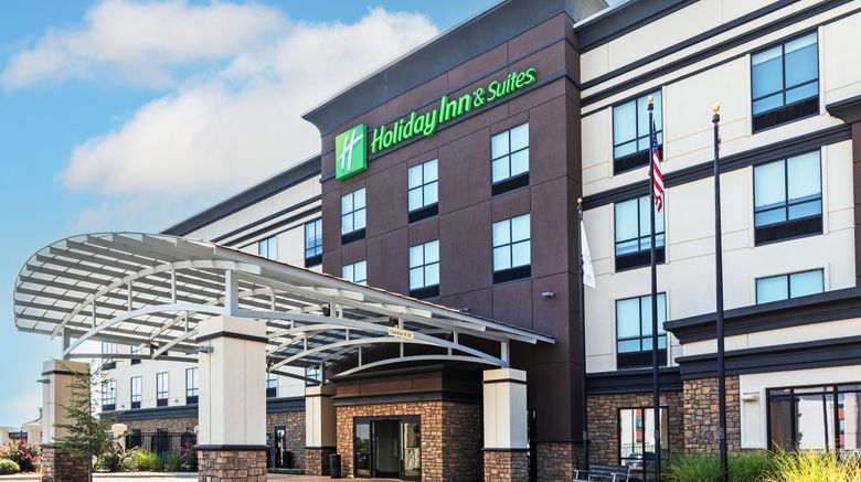 <b>Holiday Inn & Suites - University Exterior</b>. Images powered by <a href="https://www.leonardoworldwide.com/" title="Leonardo Worldwide" target="_blank">Leonardo</a>.