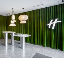 Holiday Inn Werribee Lobby