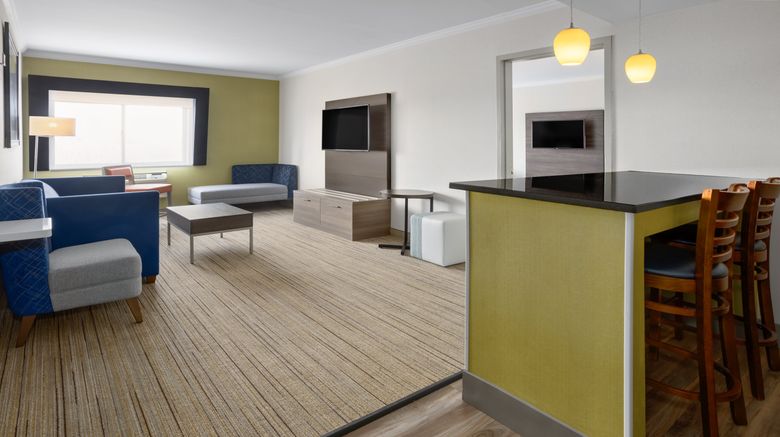 <b>Holiday Inn Express Stony Brook Suite</b>. Images powered by <a href="https://www.leonardoworldwide.com/" title="Leonardo Worldwide" target="_blank">Leonardo</a>.