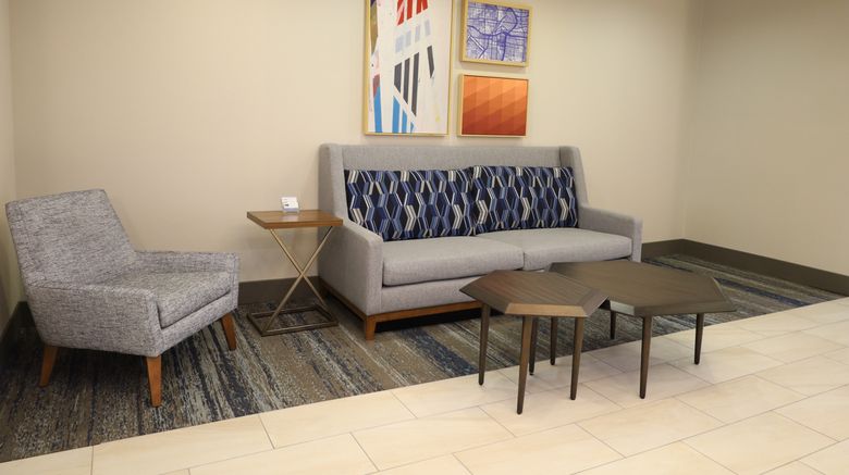 <b>Holiday Inn Express Hotel & Suites Exterior</b>. Images powered by <a href="https://www.leonardoworldwide.com/" title="Leonardo Worldwide" target="_blank">Leonardo</a>.