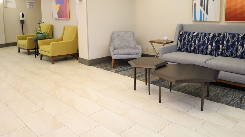 <b>Holiday Inn Express Hotel & Suites Exterior</b>. Images powered by <a href="https://www.leonardoworldwide.com/" title="Leonardo Worldwide" target="_blank">Leonardo</a>.