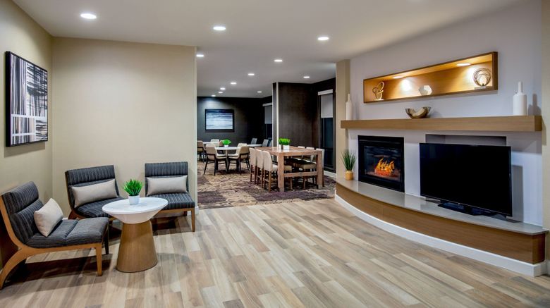 <b>Residence Inn Birmingham Downtown at UAB Lobby</b>. Images powered by <a href="https://www.leonardoworldwide.com/" title="Leonardo Worldwide" target="_blank">Leonardo</a>.