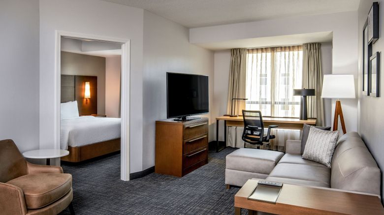 <b>Residence Inn Birmingham Downtown at UAB Room</b>. Images powered by <a href="https://www.leonardoworldwide.com/" title="Leonardo Worldwide" target="_blank">Leonardo</a>.