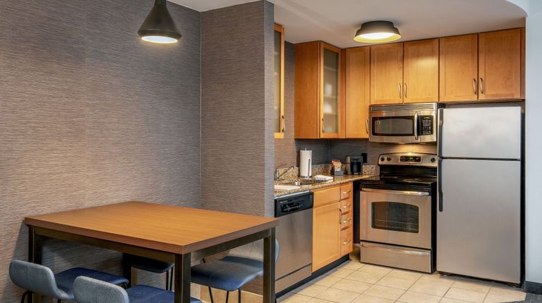 <b>Residence Inn Birmingham Downtown at UAB Room</b>. Images powered by <a href="https://www.leonardoworldwide.com/" title="Leonardo Worldwide" target="_blank">Leonardo</a>.