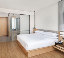 Fairfield by Marriott Pujiang Room