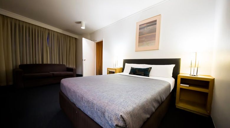 <b>Sandown Regency Motor Inn Room</b>. Images powered by <a href="https://www.leonardoworldwide.com/" title="Leonardo Worldwide" target="_blank">Leonardo</a>.