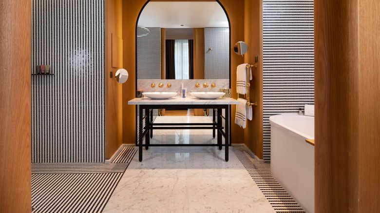 <b>Hotel Vernet Champs Elysees Room</b>. Images powered by <a href=https://www.travelagewest.com/Hotels/Paris/