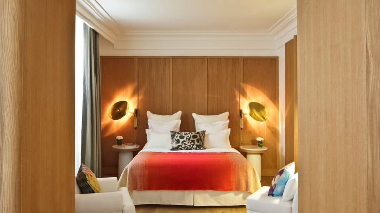 <b>Hotel Vernet Champs Elysees Room</b>. Images powered by <a href=https://www.travelagewest.com/Hotels/Paris/