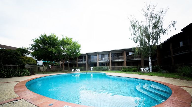 <b>Sandown Regency Motor Inn Pool</b>. Images powered by <a href="https://www.leonardoworldwide.com/" title="Leonardo Worldwide" target="_blank">Leonardo</a>.