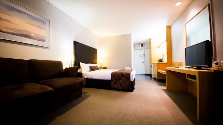 <b>Sandown Regency Motor Inn Room</b>. Images powered by <a href="https://www.leonardoworldwide.com/" title="Leonardo Worldwide" target="_blank">Leonardo</a>.