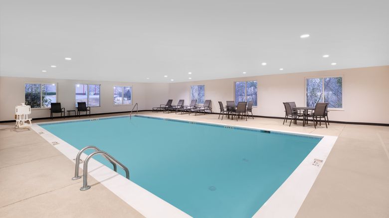 <b>Garner Hotel Macon W, an IHG Hotel Pool</b>. Images powered by <a href="https://www.leonardoworldwide.com/" title="Leonardo Worldwide" target="_blank">Leonardo</a>.
