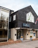 Tiverton Hotel